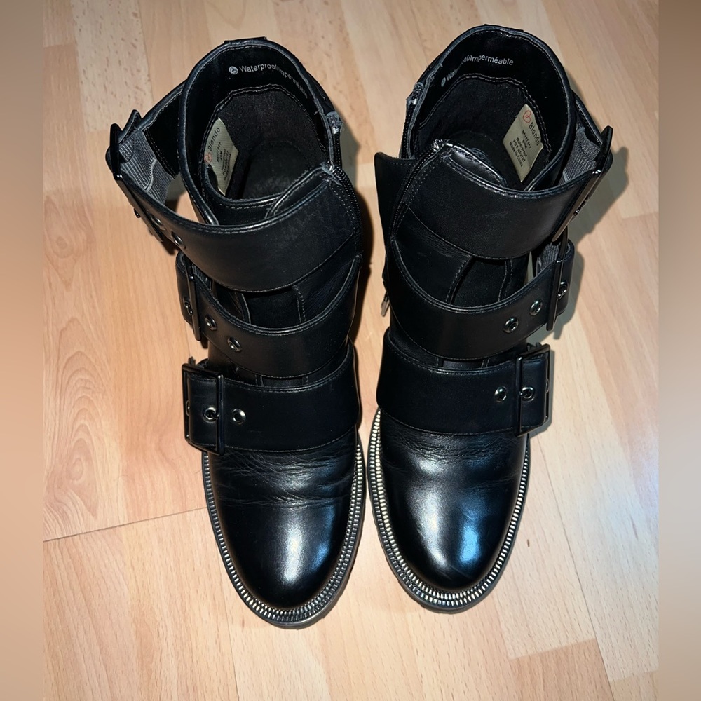 Blondo leather boots